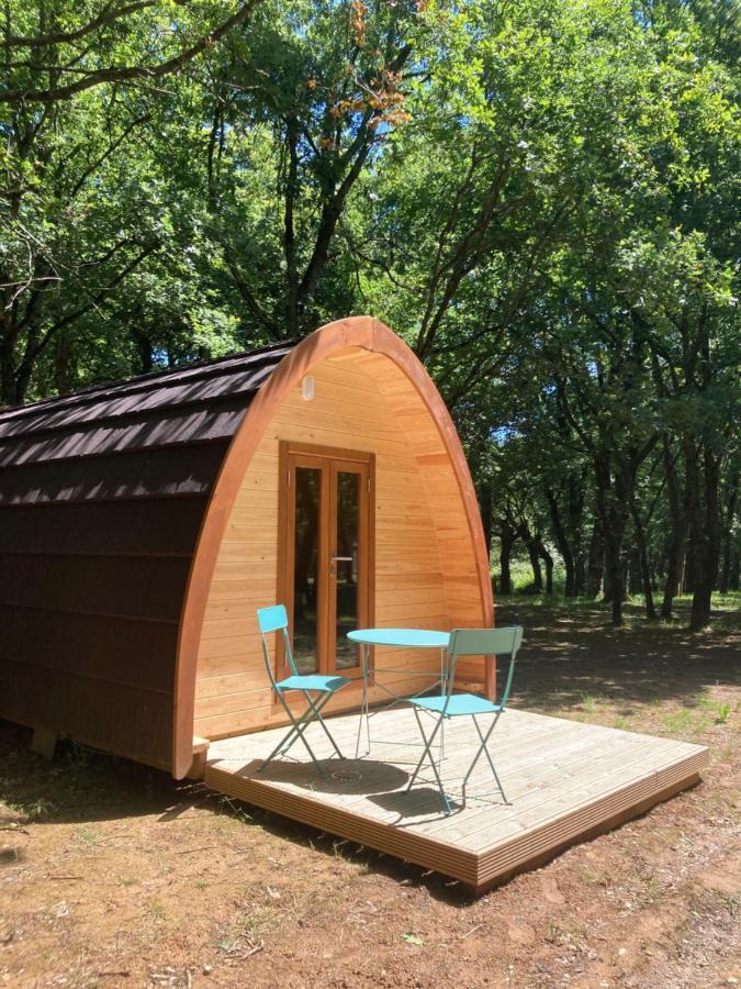 Camping Vila De Sarria Exterior foto