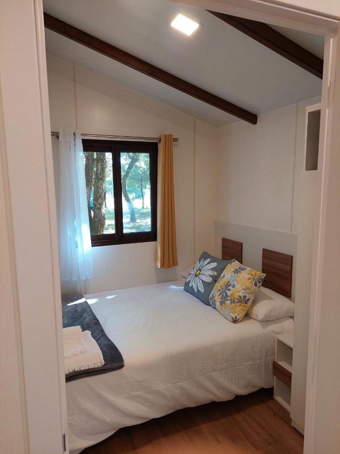 Camping Vila De Sarria Exterior foto